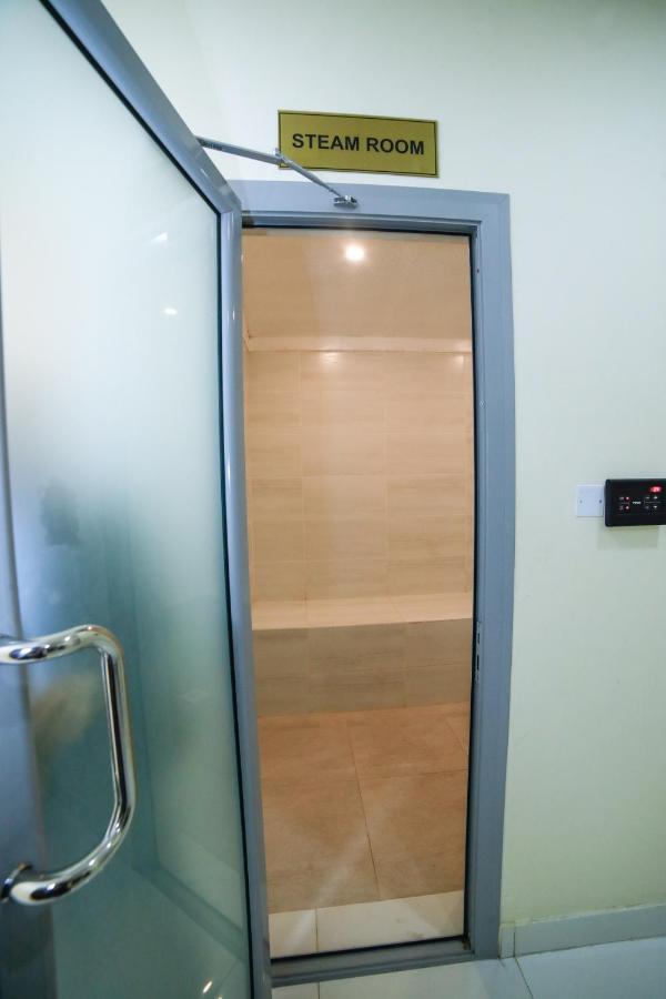 Vita Suites Manama Extérieur photo